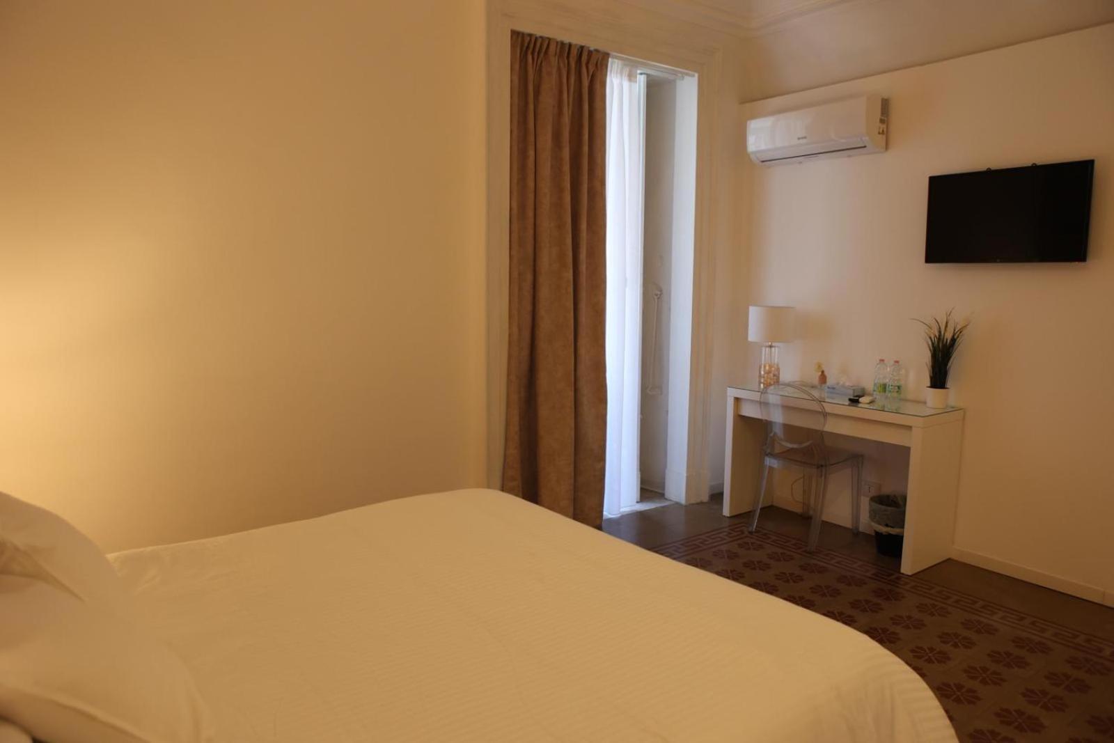 Boutique Rooms B&B CTA Exterior foto